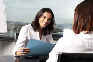Razones para actualizar tu currículum mientras estás empleado